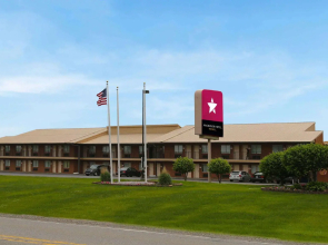 Magnuson Hotel Howell