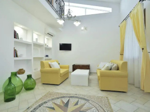 VILLA DEL COLLE CON PISCINA PRIVATA Ispica