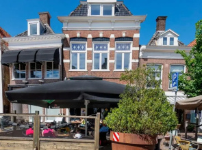 Harlingen oldtown apartment