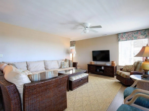 Boardwalk Duplex - 6 Br Home