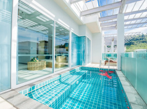 Курортный отель Fishermen's Harbour Urban Resort