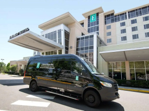 Embassy Suites by Hilton Newark Airport