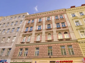Royal APTs Prague by Michal&Friends