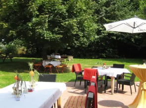 Hotel & Restaurant Lengefelder Warte