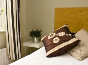 Tierney's Guesthouse