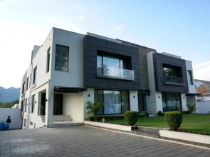 OXVUE Boutique Hotel