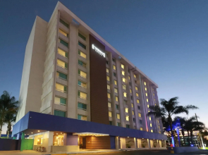 Staybridge Suites Guadalajara Expo by IHG