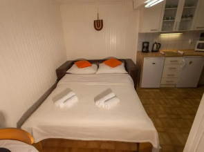 Studio Apartment Nihar