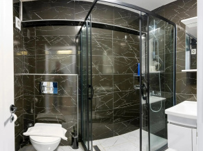 Aiza Suites