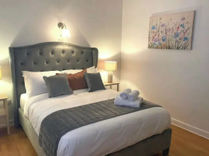 Foxes Rest - 4 Bedroom House