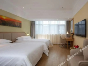 Vienna 3 Best Hotel (Yaan Tianquan 318 National Highway)