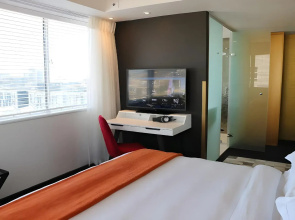 ONOMO Hotel Waterfront