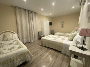 Hostal Orleans