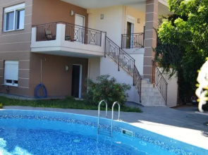 Villa Arion