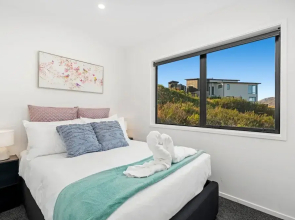 A Luckie Charm - 3-Bedroom Townhouse With Spectacular View