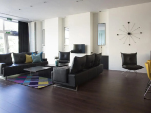 Room With A View - Apartment Hotel