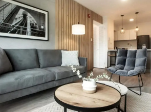w Modern 1BR With Balcony in San Isidro