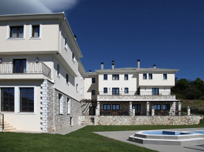 Theta Hotel
