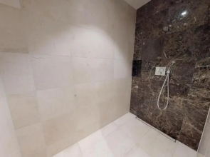 White Pearl Apartment 0.07