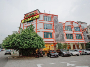 Hotel Reko Inn