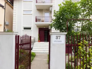 Vila Adriana