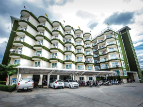 Chayayon Condotel  Chiang Mai(ชญยล คอนโดเทล)