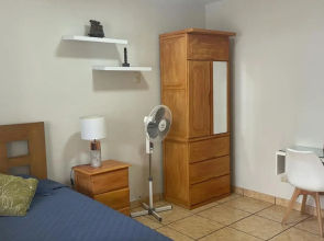 Habitación Alborada 2 con baño privado