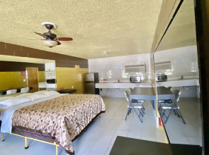 Americas Best Value Inn And Suites Savannah Garden City