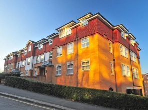 Maple House Serviced Apartments