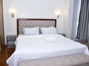 Dreamhouse 2-Bedroom Apartment