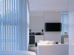 Отель The Screen