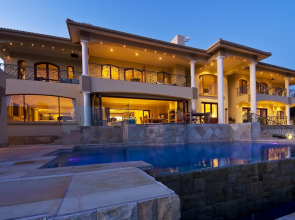 Villa Paradisa Guest House