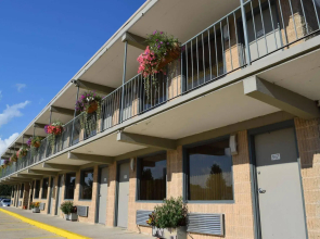 The Black Hawk Hotel