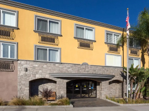 City Express By Marriott Manhattan Beach