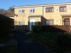 Villa - Sleeps 7 - Pool - Parking