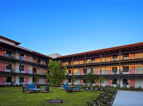 Texican Court, by Valencia Hotel Collection