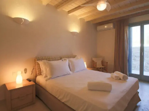 Bluewave Villa
