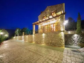 Pilikas Villas