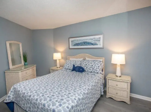 Royal Garden Resort 301 3 Bedroom Condo by RedAwning