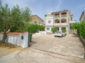 Apartments Komadina