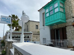 Aral Turkuaz Butik Otel