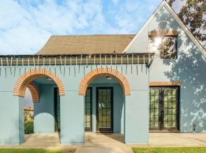 Shop, Dine & Explore Pasadena! Newly Built Home