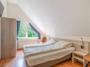 Charming Villa With Sauna and South-facing Garden