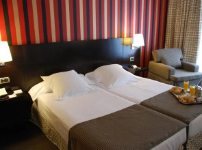 Отель Conde Duque Bilbao