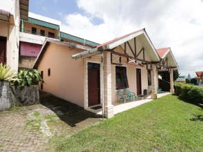 Villa Keluarga Bre Batunanggar