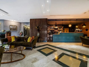 Royal Capital Hotel