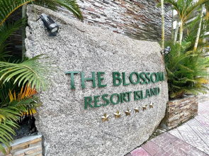 The Blossom Resort Island Da Nang