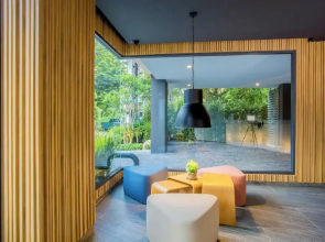 Thai me up the Tower