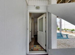 Holden On South - 4 Br Home