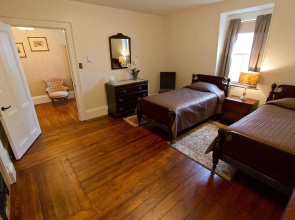 Rayski Guest House